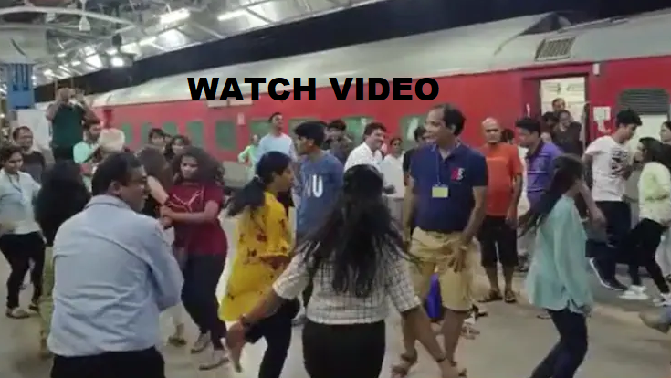 Passengers Performig Garba on Railway Station