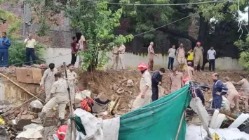 Delhi Wall Collapse