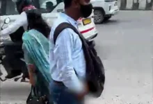 Gurgaon man flashing